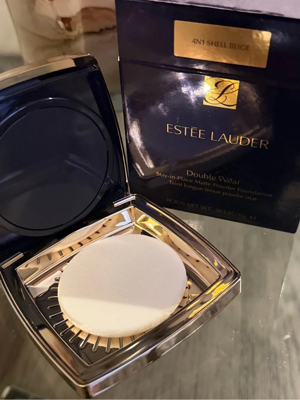 4N1 Shell Beige- Estée  Lauder Double Wear Stay-in-Place Matte Powder Foundation